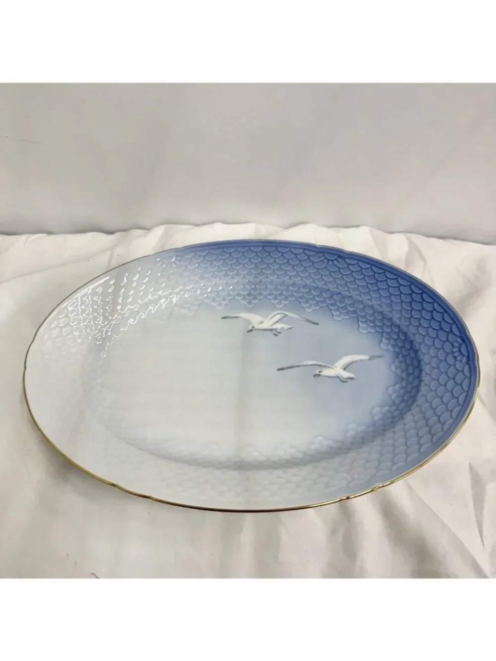 Bing & Grondahl B&G Seagull 16 Oval Serving Platter 13x9 Denmark Blue Gold Trim